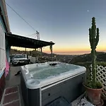 別荘 Malaga Monkey Con Jacuzzi *