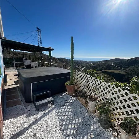 Casa vacanze Málaga Monkey Con Jacuzzi Iznate